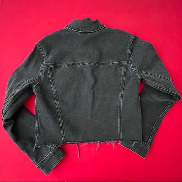 Hollister Cropped Denim Jacket Size S - Picture 2 of 8